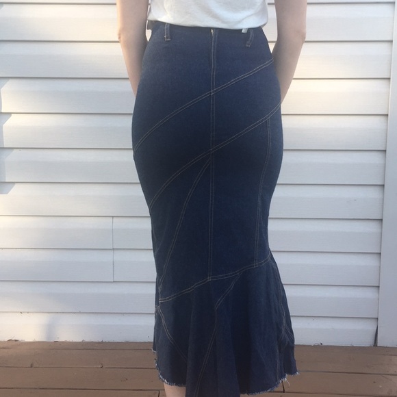 CH Midi Mermaid Denim Skirt, Small - Picture 2 of 8